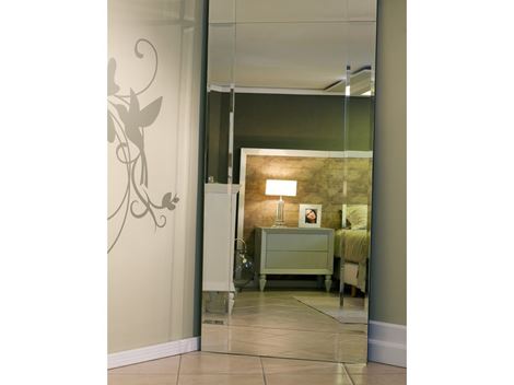 Espelhos no Jardim Lusitânia